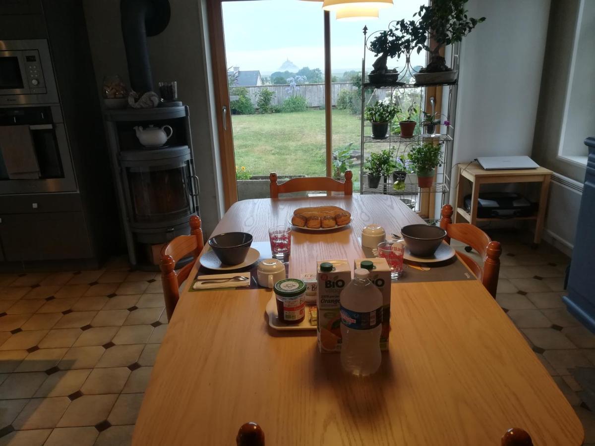 Bed and Breakfast Les Agapanthes Huisnes-sur-Mer Экстерьер фото