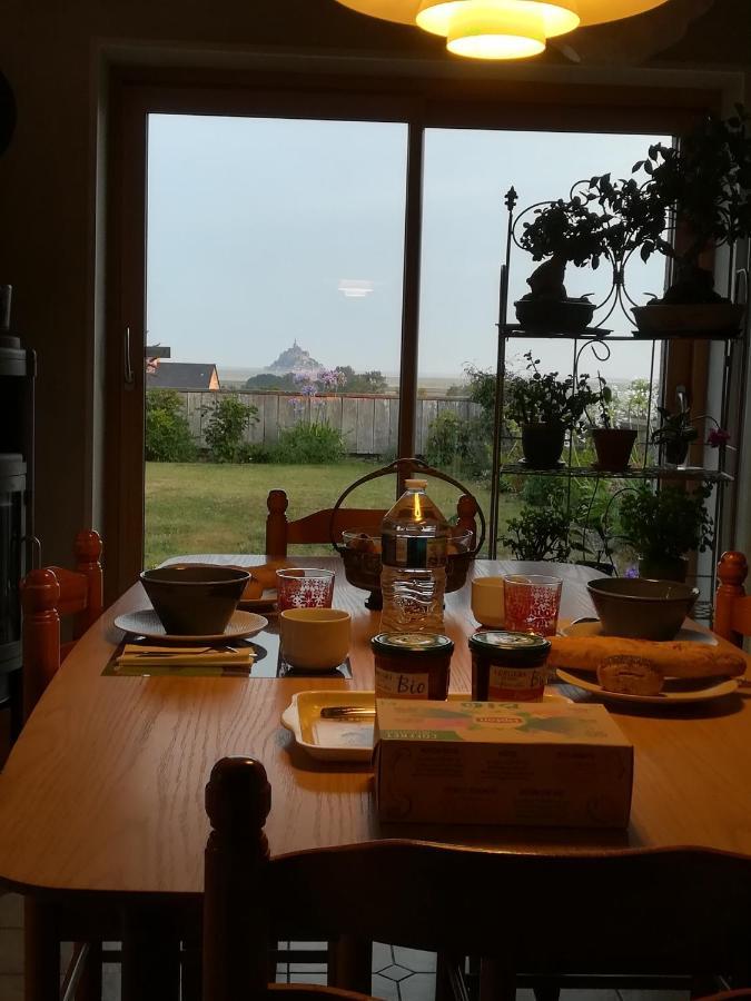 Bed and Breakfast Les Agapanthes Huisnes-sur-Mer Экстерьер фото