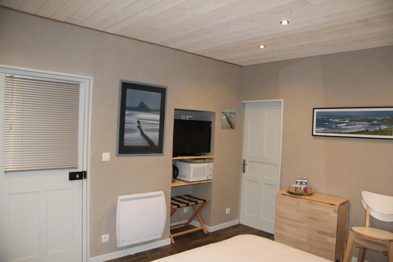 Bed and Breakfast Les Agapanthes Huisnes-sur-Mer Экстерьер фото