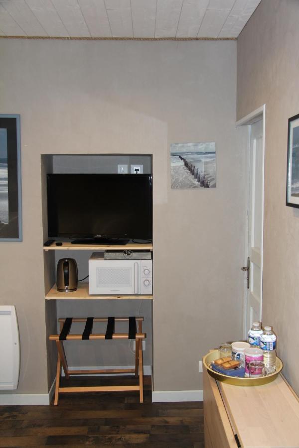 Bed and Breakfast Les Agapanthes Huisnes-sur-Mer Экстерьер фото